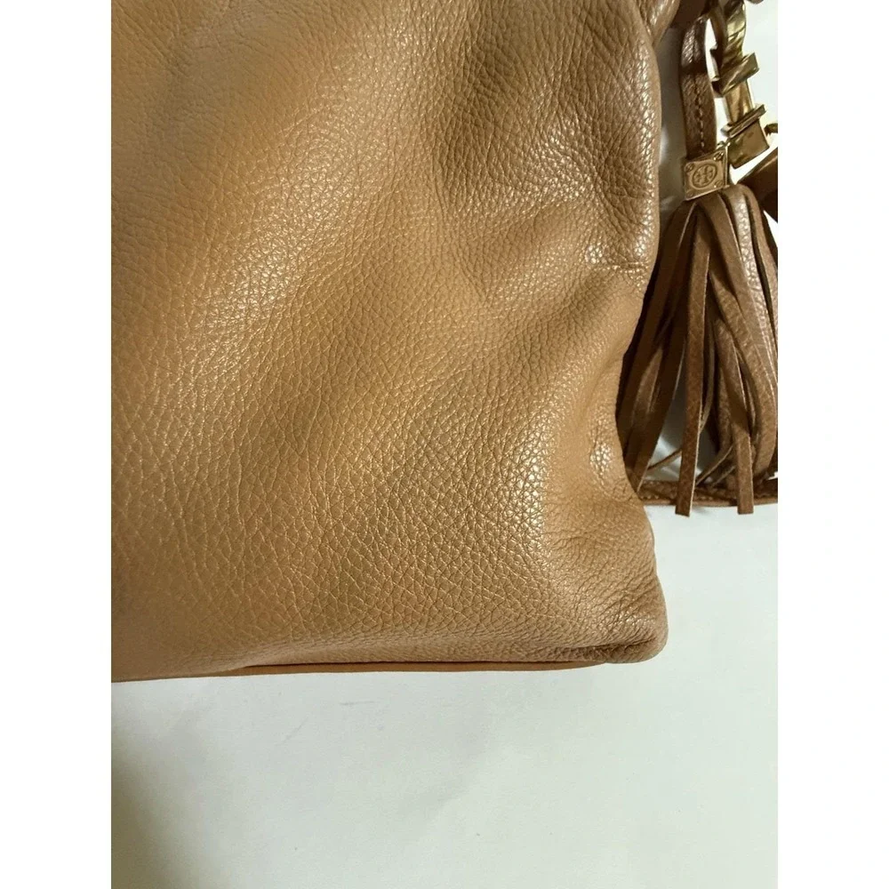 Beautiful Tory Burch Thea Fold-Over Crossbody in Tan Soft Pebbled Leather